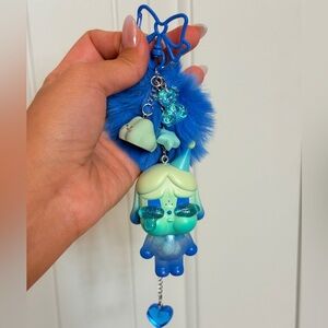POP MART-CRYING AGAIN KEYCHAIN-STAR BOY